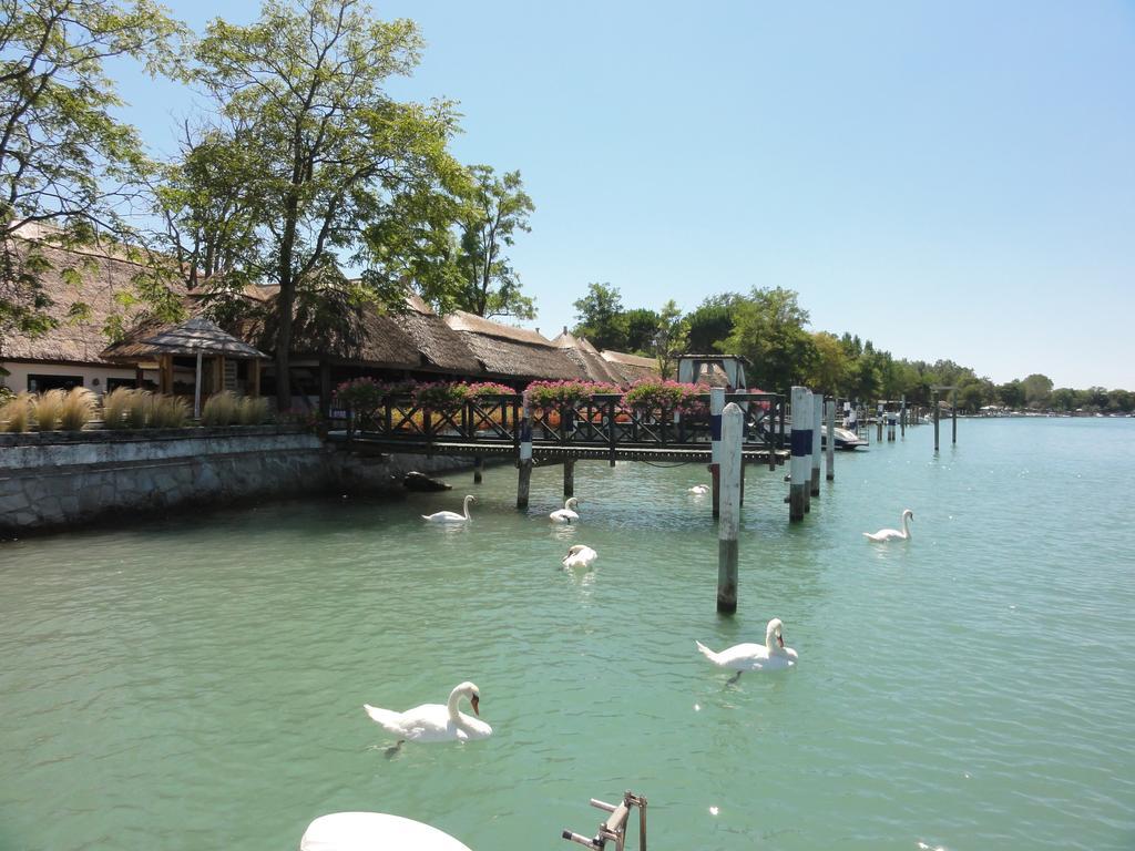 Ivana - Appartamenti Bibione Exterior photo